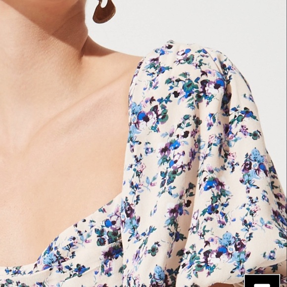 ASTR the Label Ditsy Floral Square Neck Bubble Sleeve Midi Dress - Picture 4 of 12